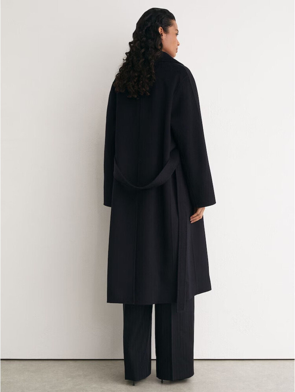 NEW, REISS Maeve Belted Double Breasted Wool Blend Coat in Navy Sz 6 #W209 - Picture 11 of 14